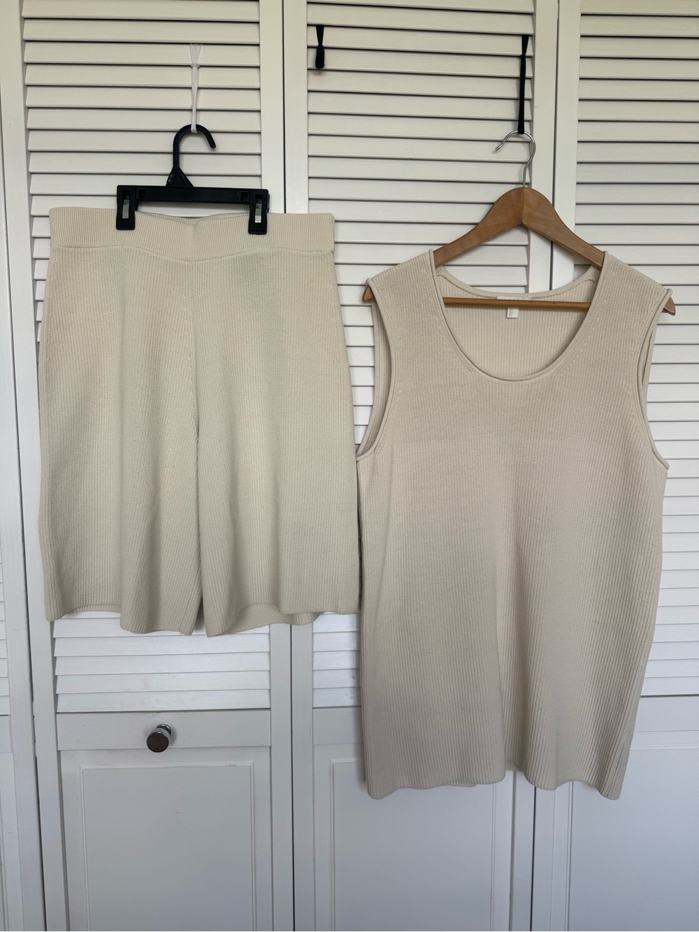 COS Cream Ribbed Tank Top and Shorts Set - Picture 5 of 6